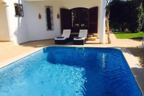 4 Bedroom detached private villa with swimming pool and mature garden